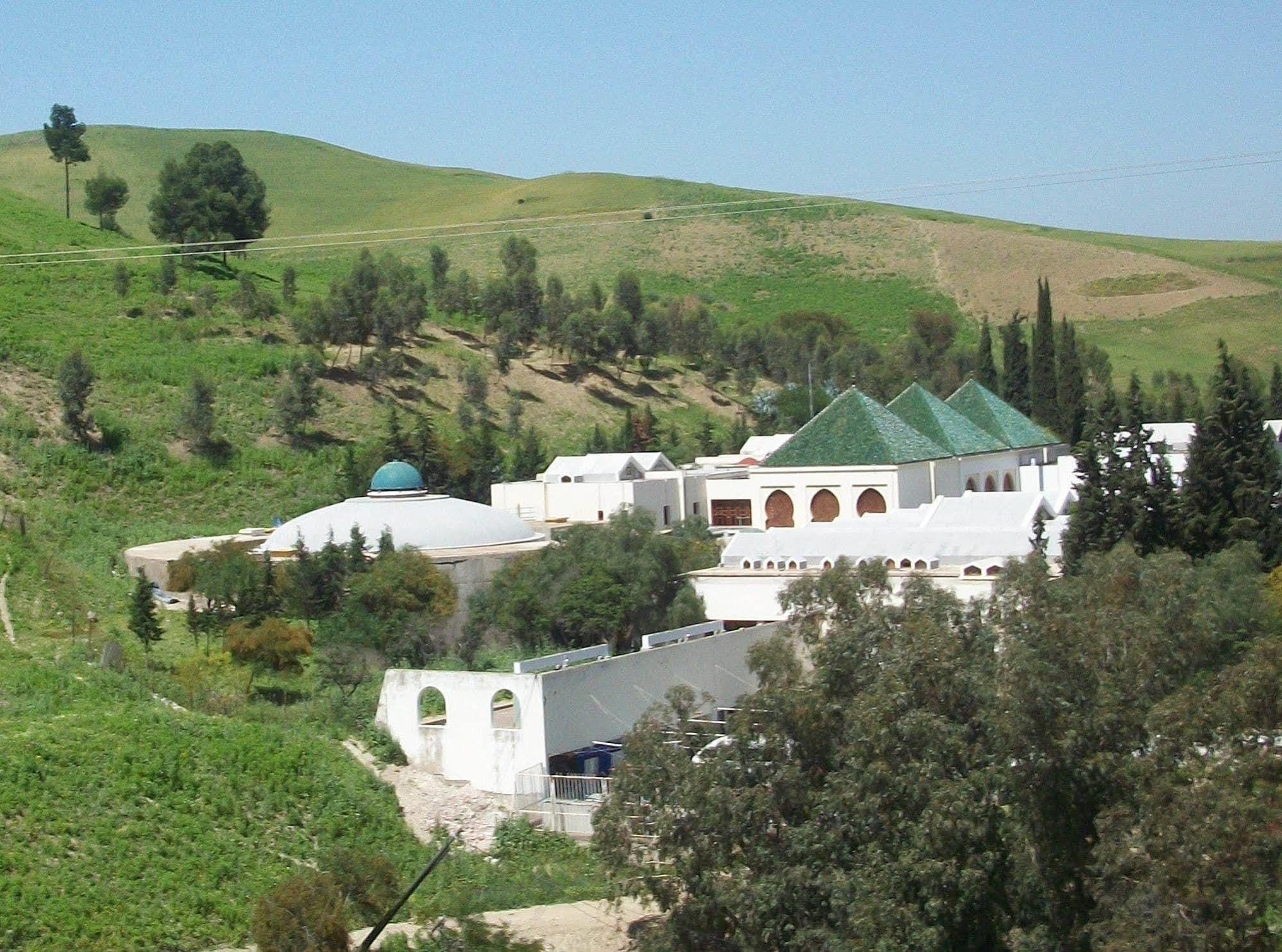 Hotel Moulay Yacoub Exteriör bild